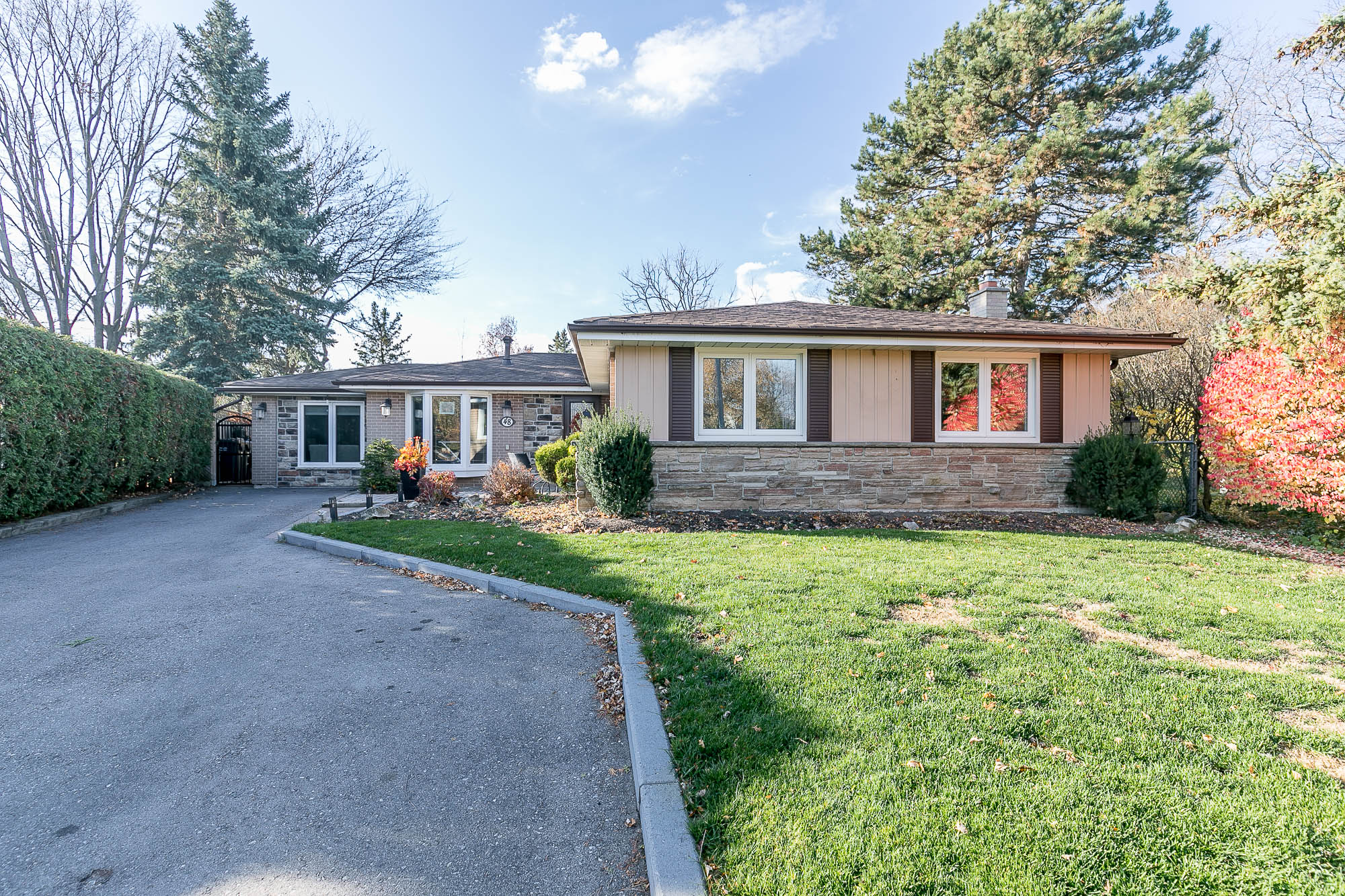 48 Roberts Crescent, Brampton, ON